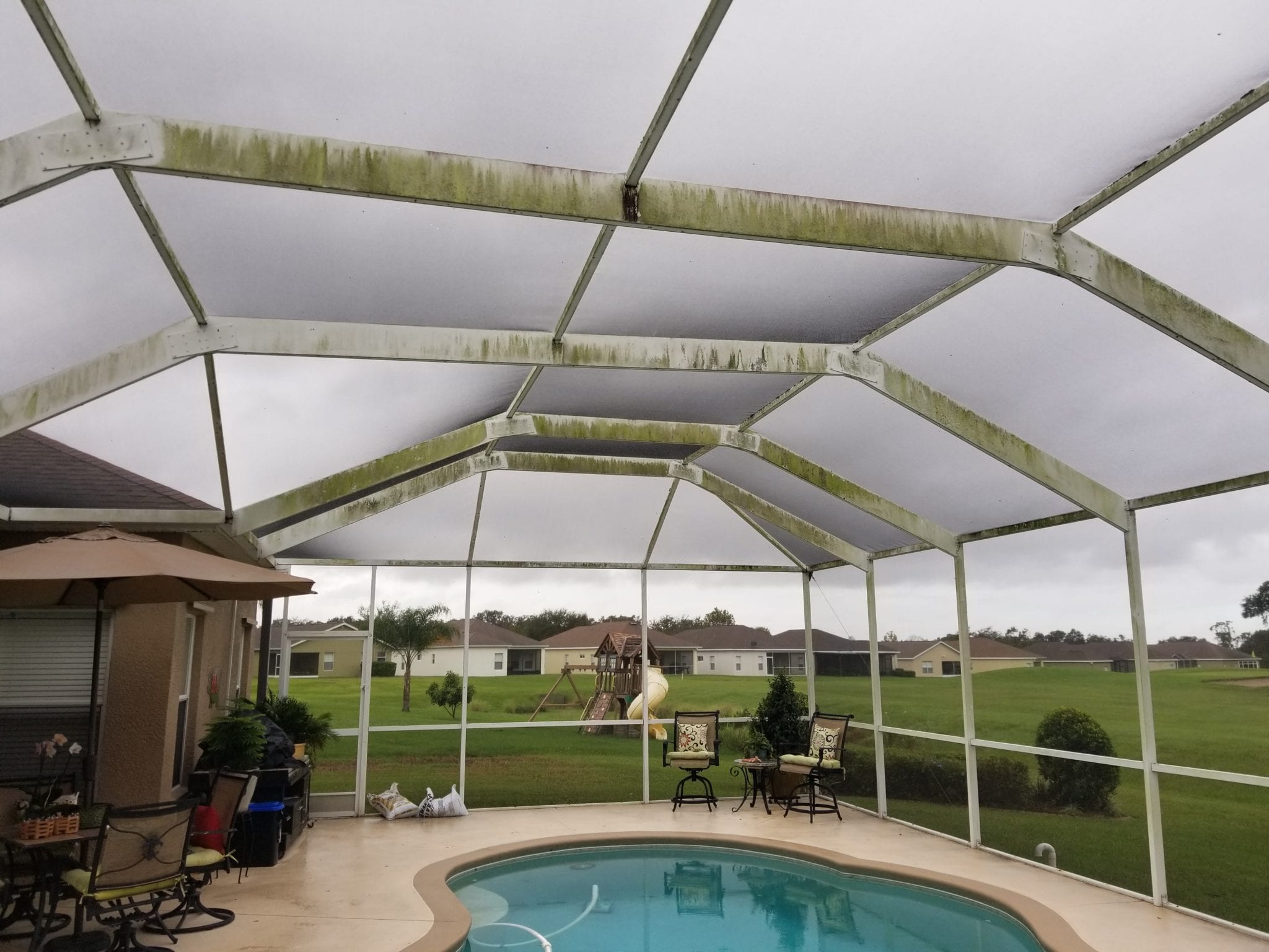 Pool Enclosure Cleaning Lightning Pressure Washing