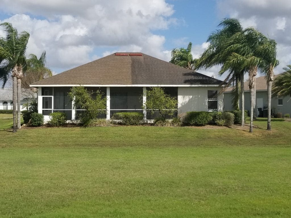 Roof cleaning in lakeland, fl